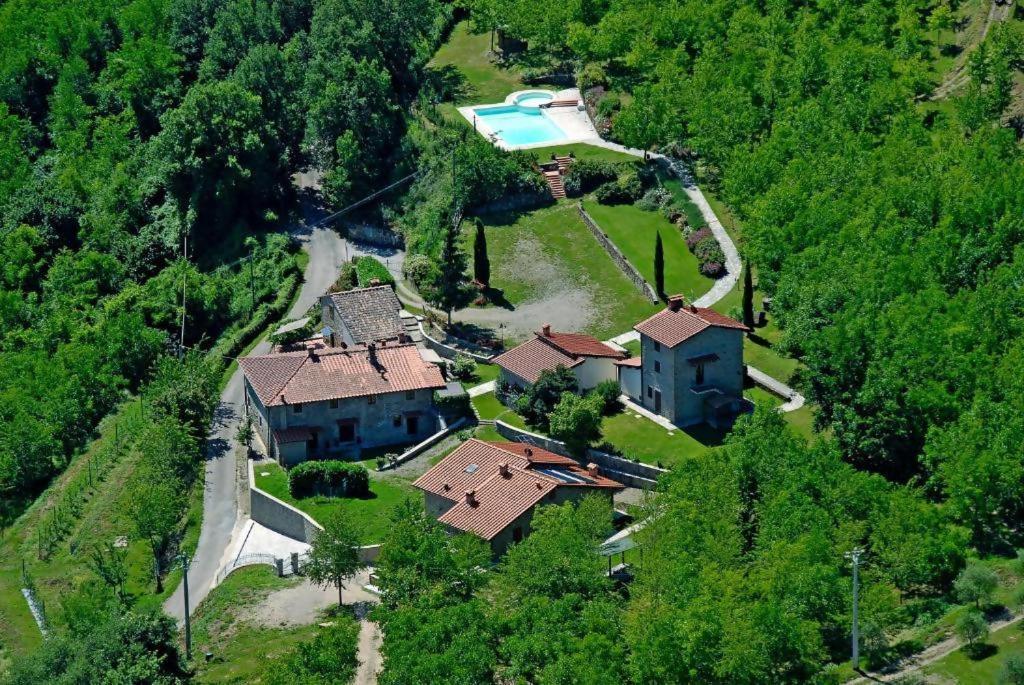 Agriturismo Podere La Casaccia ポッピ エクステリア 写真